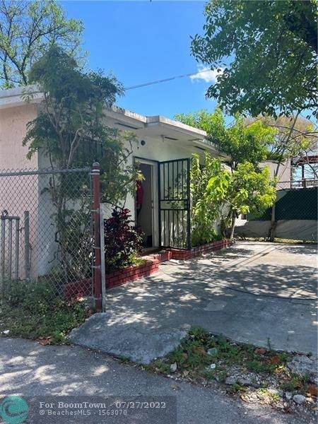 2323 18th Ave - Photo 1