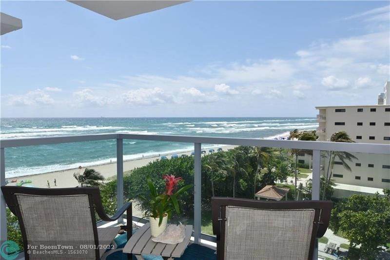 1610 Ocean Blvd - Photo 1