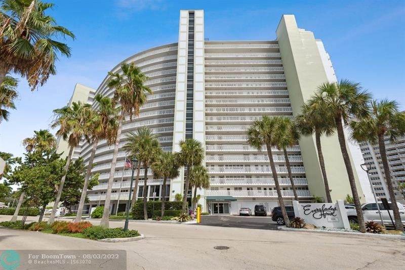 2000 Ocean Drive - Photo 1