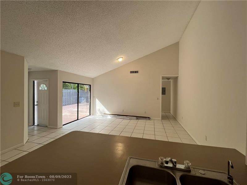 1218 Shibumy Cir - Photo 1