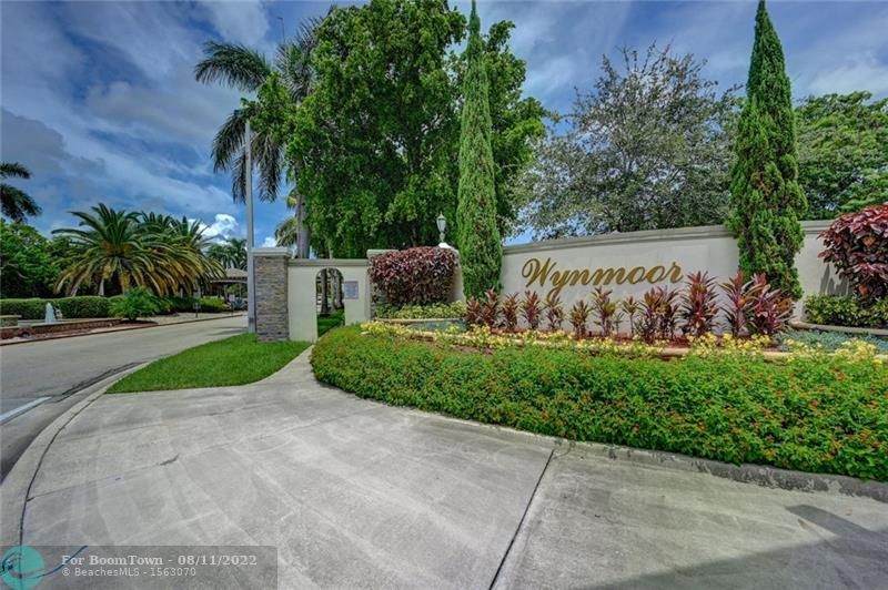 2902 Victoria Cir - Photo 1