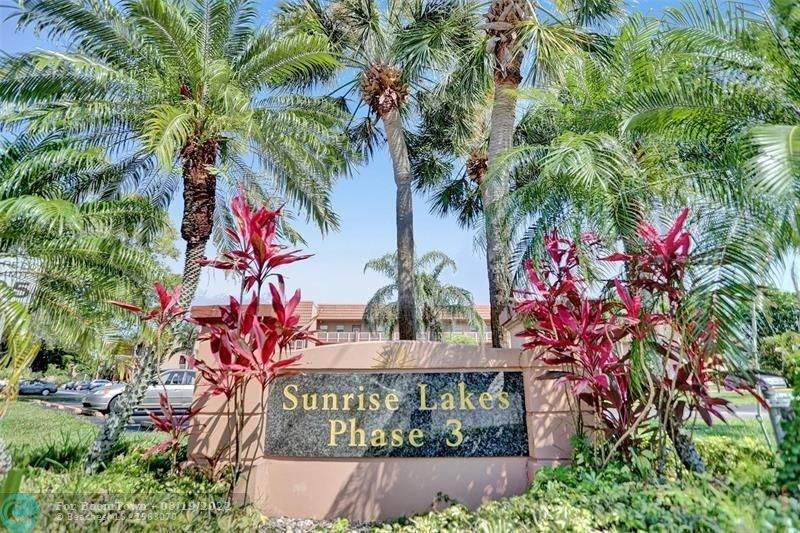 9621 Sunrise Lakes Blvd - Photo 1