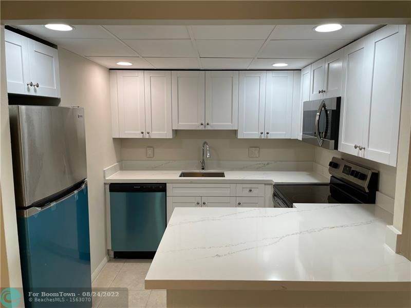 2029 46th Ave - Photo 1