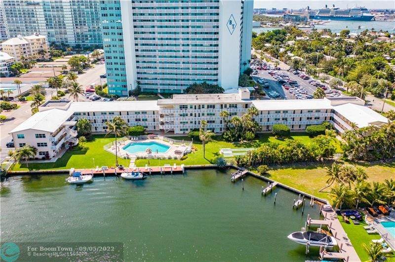 1850 Ocean Dr - Photo 1