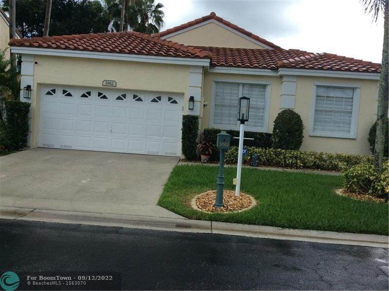 3162 Bayberry Way - Photo 1