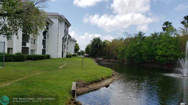 721 Pine Island Rd - Photo 1