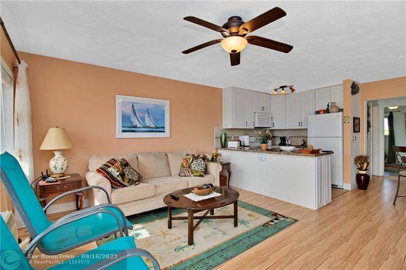 1000 11th Ave - Photo 1
