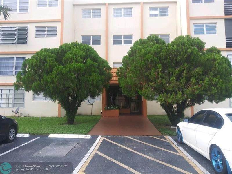 2551 41st Ave - Photo 1