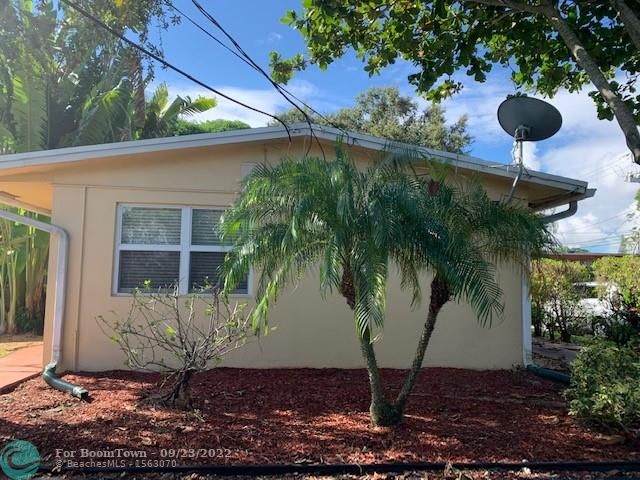 2607 8th Ave - Photo 1