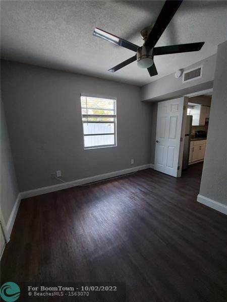 1408 1st Ave - Photo 1