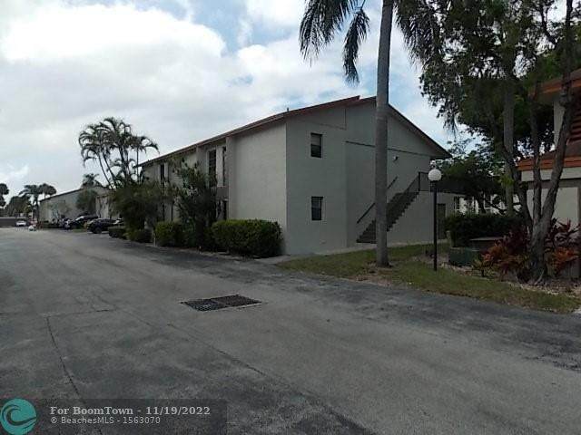 5485 Courtyard Dr - Photo 1