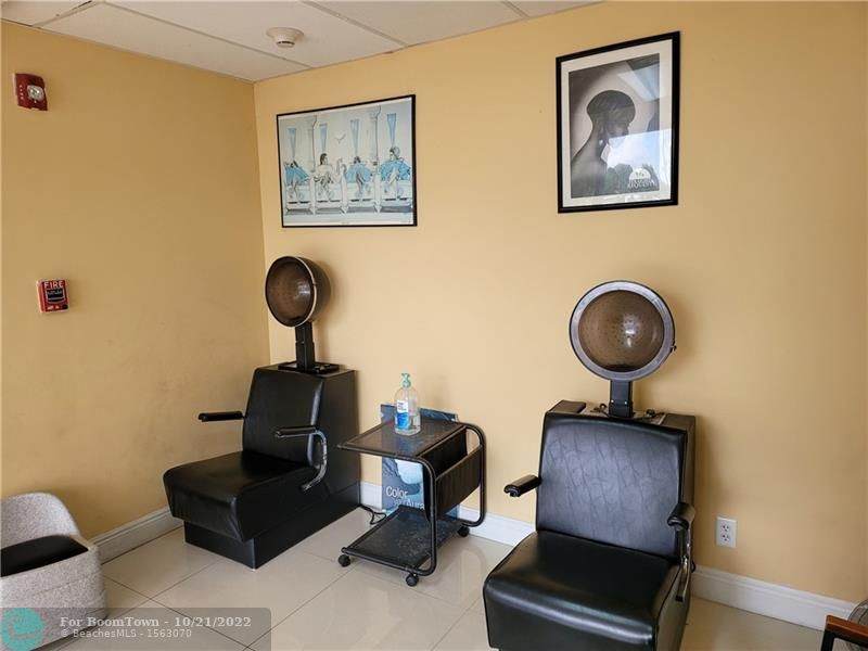 4000 State Road 7 Suite 104 - Photo 1