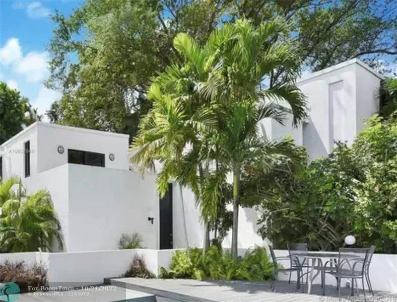3038 Day Ave - Photo 1