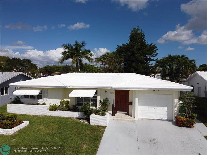 4211 49th Dr - Photo 1