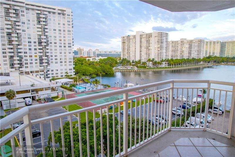 18061 Biscayne Blvd - Photo 1