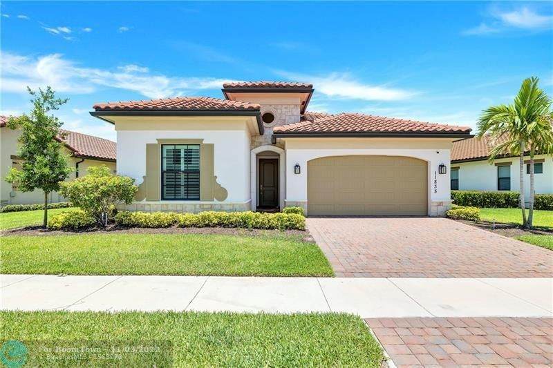 11835 Baypoint Cir - Photo 1