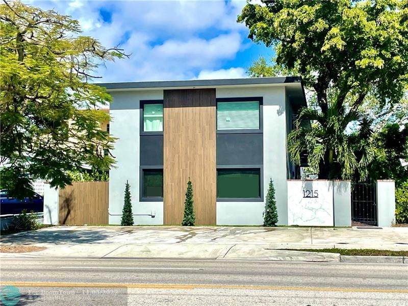 1215 Broward Blvd - Photo 1