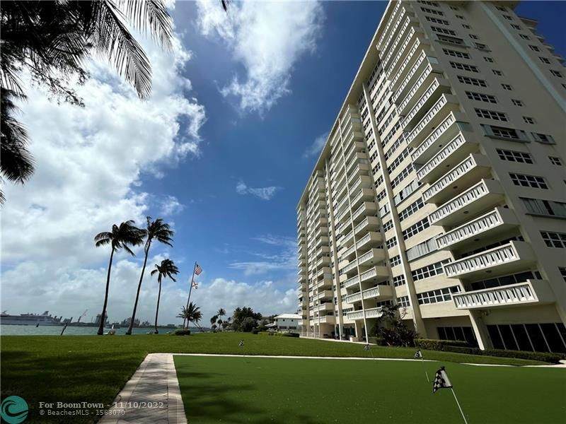2100 Ocean Dr - Photo 1