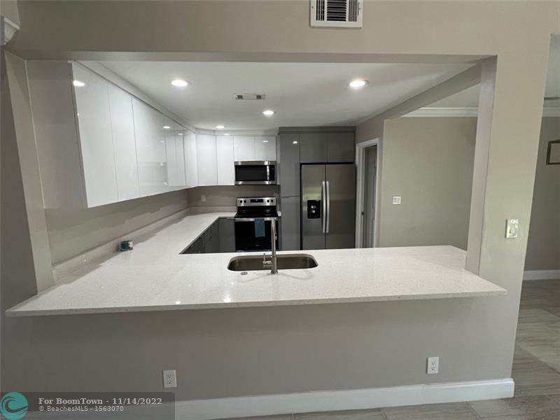 6196 Laurel Ln - Photo 1