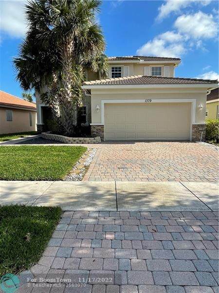 1379 Leonardo Cir - Photo 1