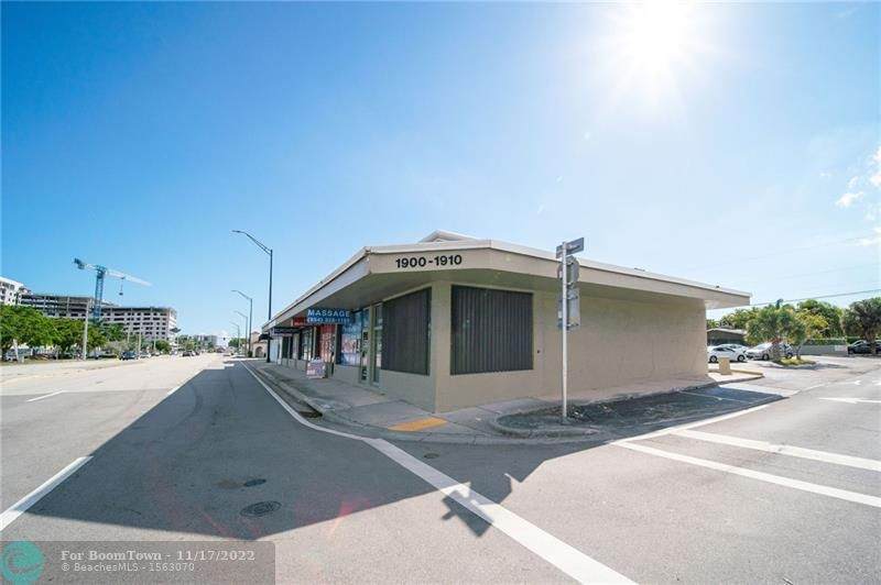1900 Oakland Park Blvd - Photo 1