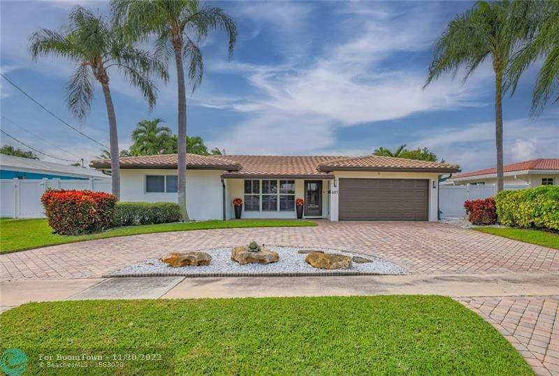 491 10th Ave - Photo 1