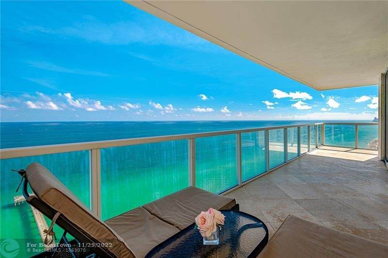 16699 Collins Ave - Photo 1