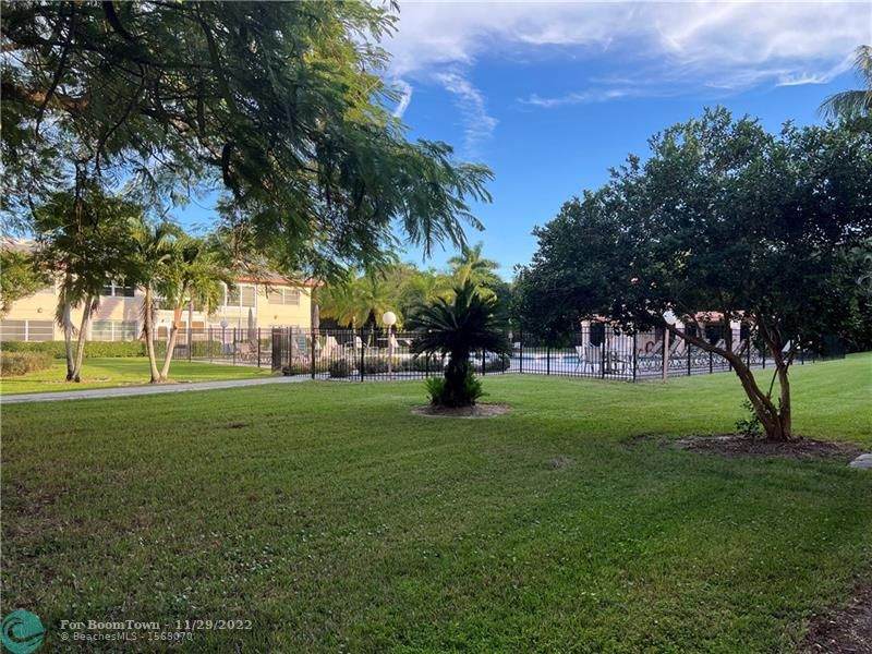 1108 Bahama Bend - Photo 1