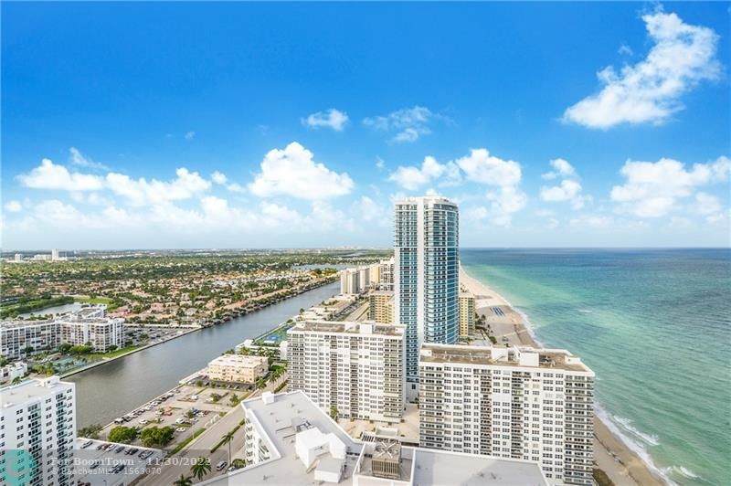 3101 Ocean Dr - Photo 1