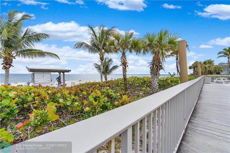 6520 Ocean Blvd - Photo 1