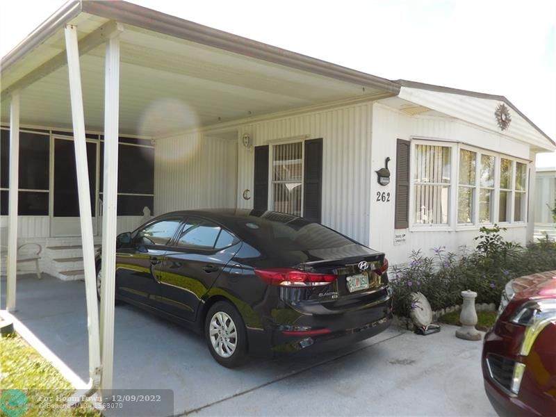 262 52nd Ct - Photo 1