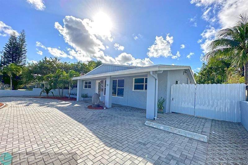 2749 9th Ave - Photo 1