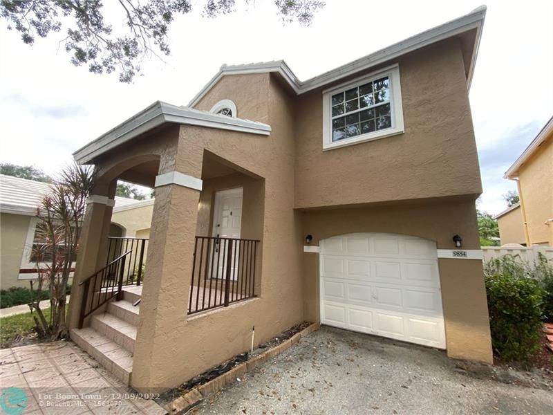 9854 2nd Ct - Photo 1