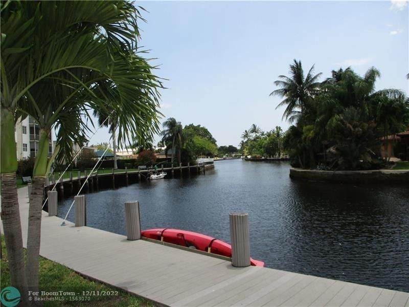 3050 16th Ave - Photo 1