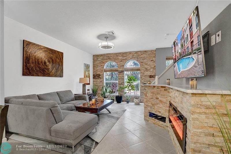 1033 17th Way - Photo 1