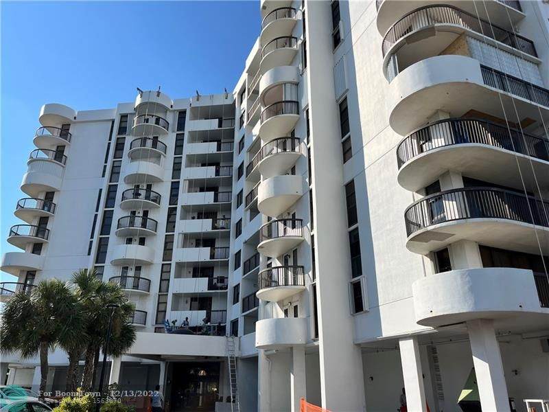 1361 Ocean Blvd - Photo 1