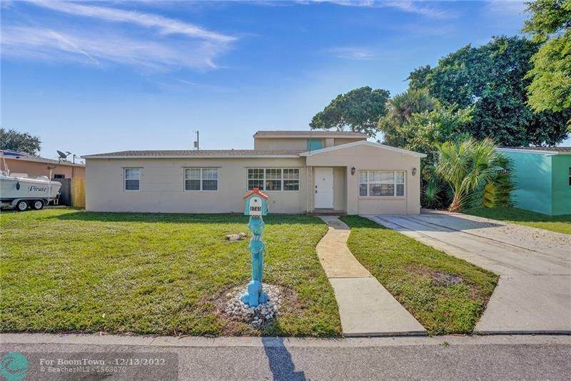 1745 12th Court - Photo 1