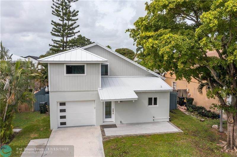 2425 Southridge Rd - Photo 1