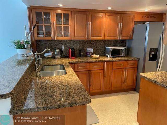 1717 Bayshore Dr - Photo 1