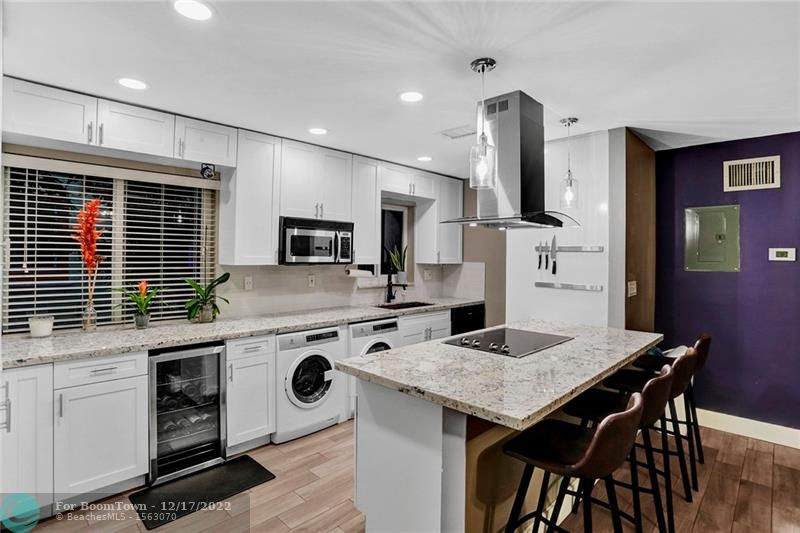 600 7th Ave - Photo 1