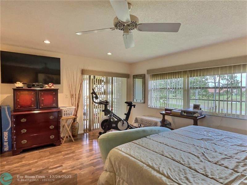 8730 Azalea Ct - Photo 1