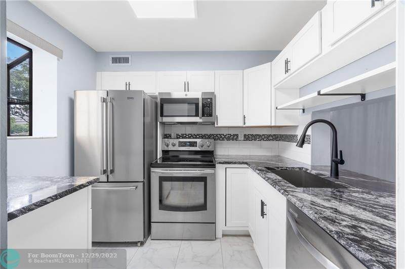 3089 Oakland Forest Dr - Photo 1