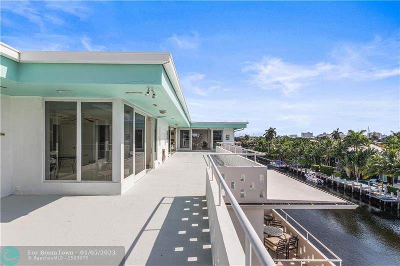 180 Isle Of Venice Dr - Photo 1