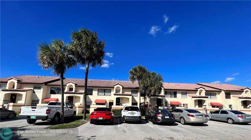 706 Freedom Ct - Photo 1