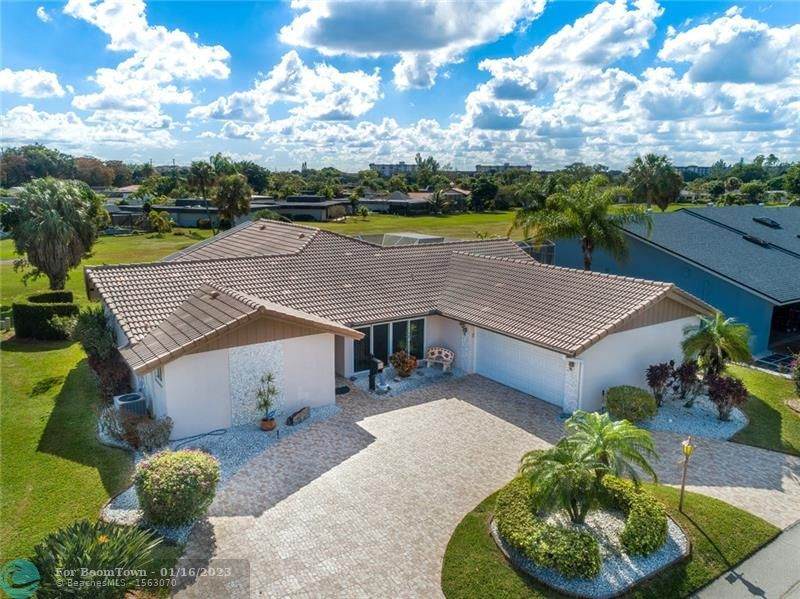 5610 Travelers Palm Ln - Photo 1