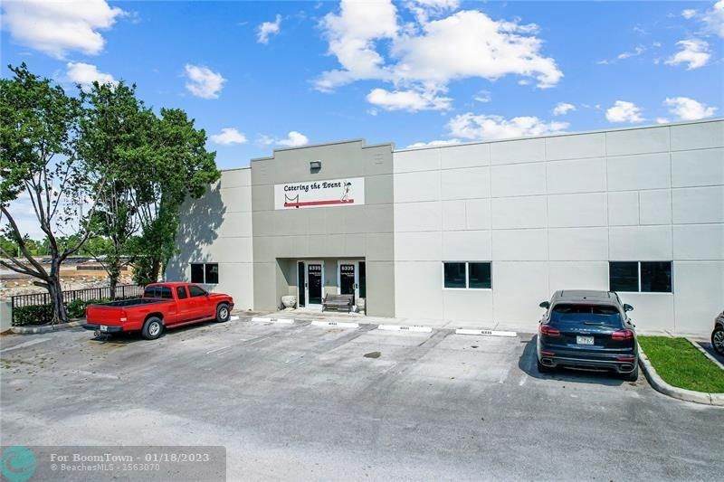 6335 99th Ave - Photo 1