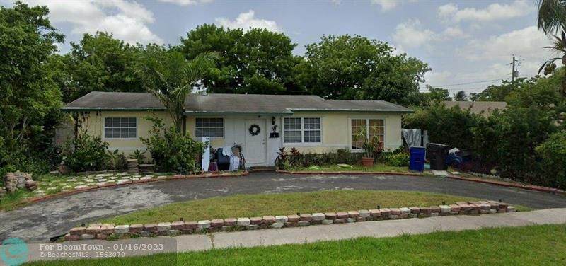 4420 34th St - Photo 1