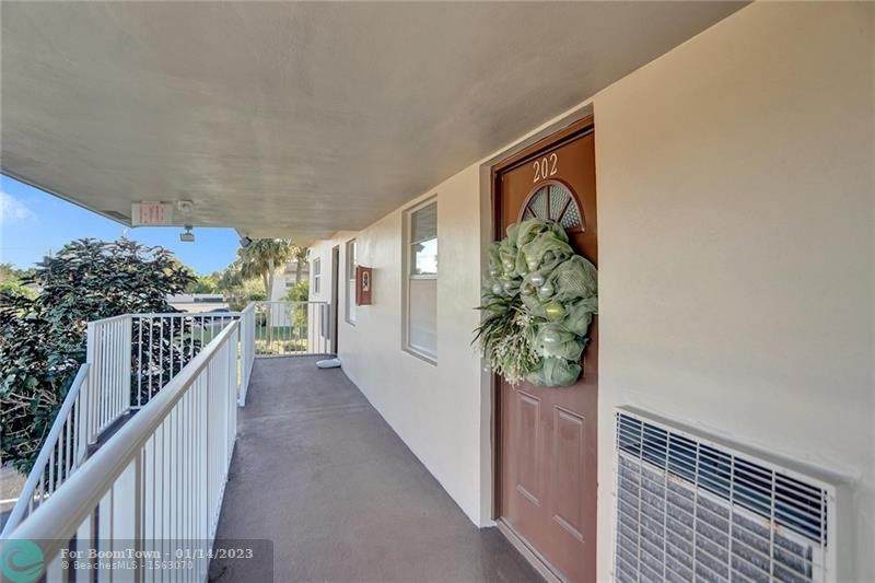 601 78th Ave - Photo 1