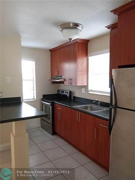 4071 Dixie Hwy - Photo 1