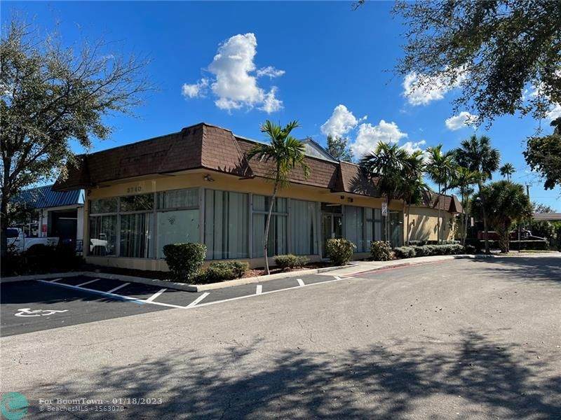 3740 Broward Blvd - Photo 1